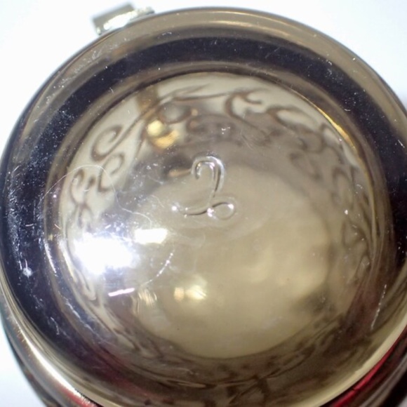 Vintage Hot Toddy/Punch Glasses Set of 4 Brass Handle Painted Scroll Design MCM - Picture 4 of 7